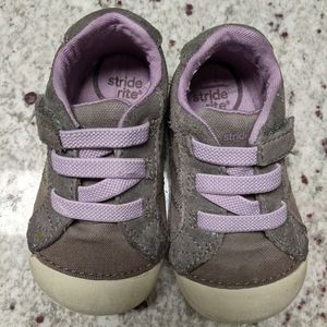 Stride Rite Sneaker 5W